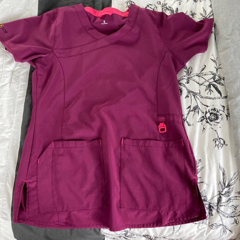 Carhartt scrub shirt- 3 for $30